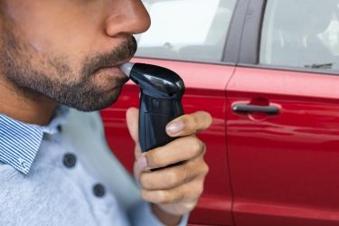 Maître Célandine Rigoulot a une solution pour vos problèmes d'alcool au volant